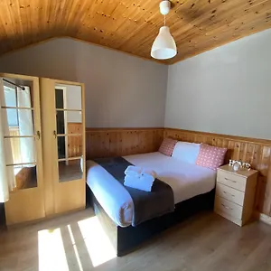 Cosy Centre Guest Shared , Galway Ireland